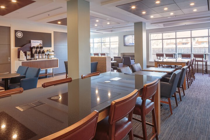 Breakfast/Coffee Service 22 of 35