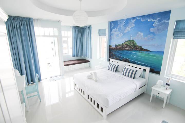 Room 17 of 80