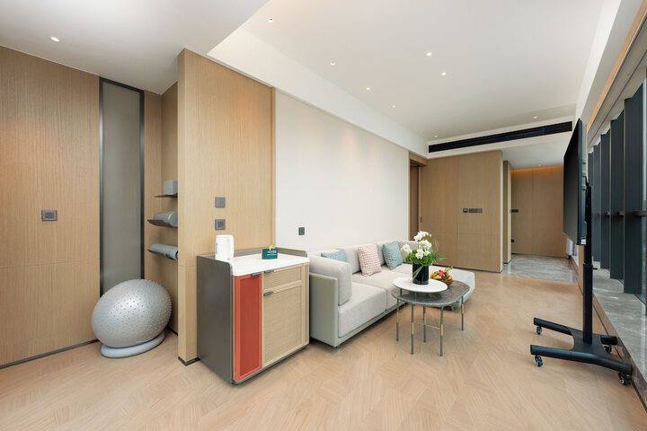 Room 31 of 53