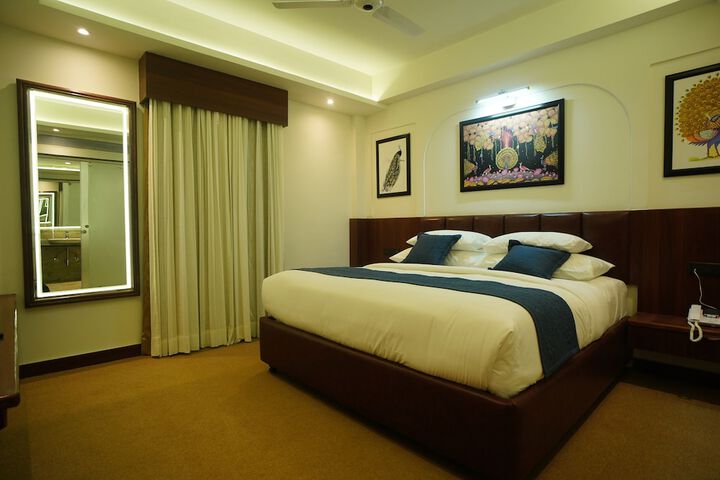 Room 35 of 111