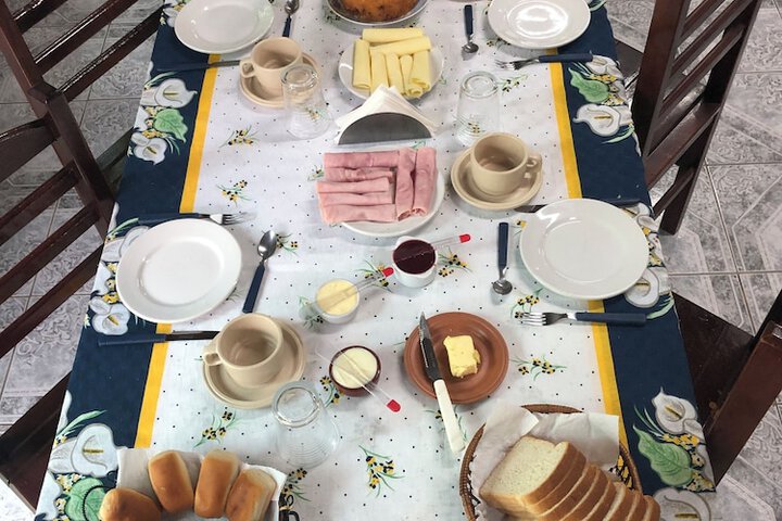 Dining 30 of 57