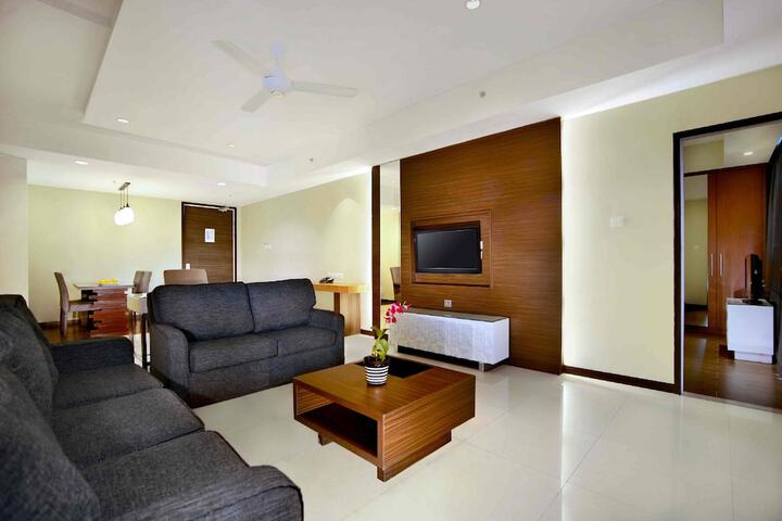 Room 16 of 37