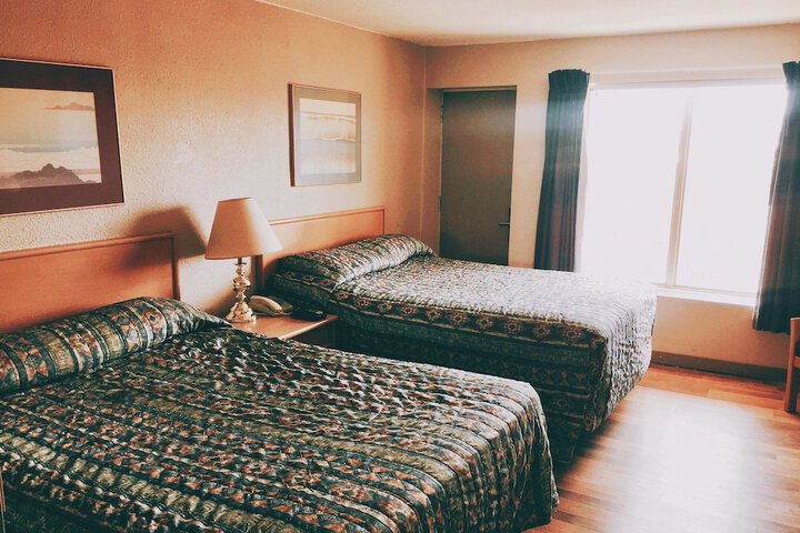 Room 4 of 30