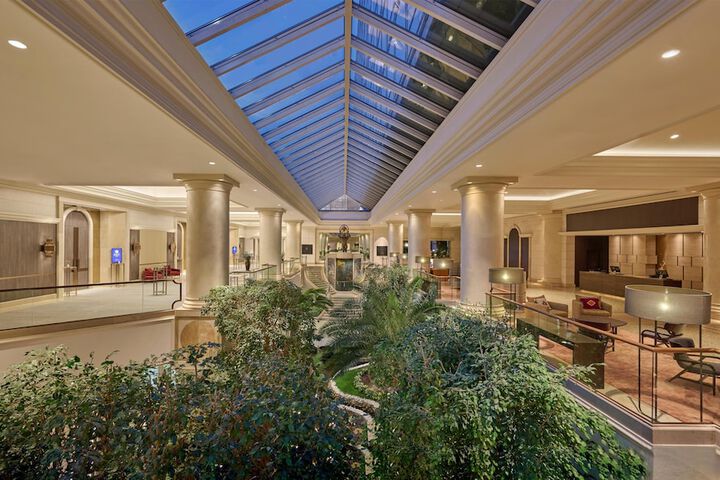 Guest Lobby