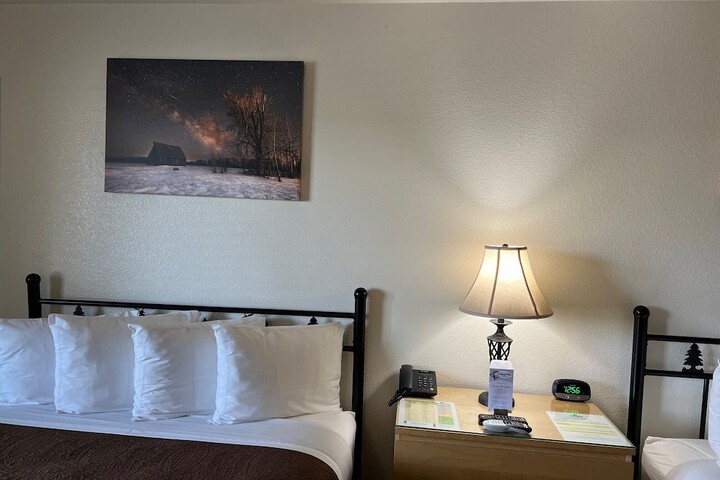 Room 30 of 80
