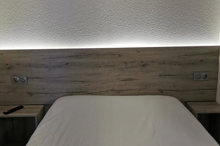 Room 15 of 58