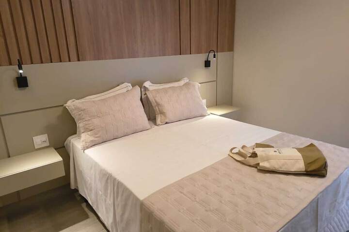 Room 44 of 228