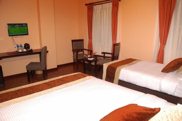 Luxe Inn Boutique Hotel