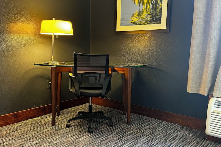 Room 8 of 35