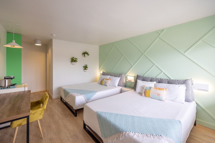 Room 4 of 21