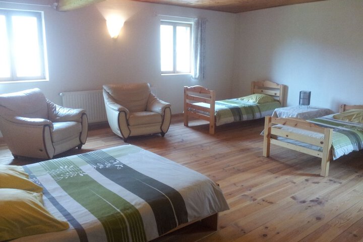 Room 11 of 40