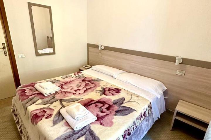 Hotel Aurora