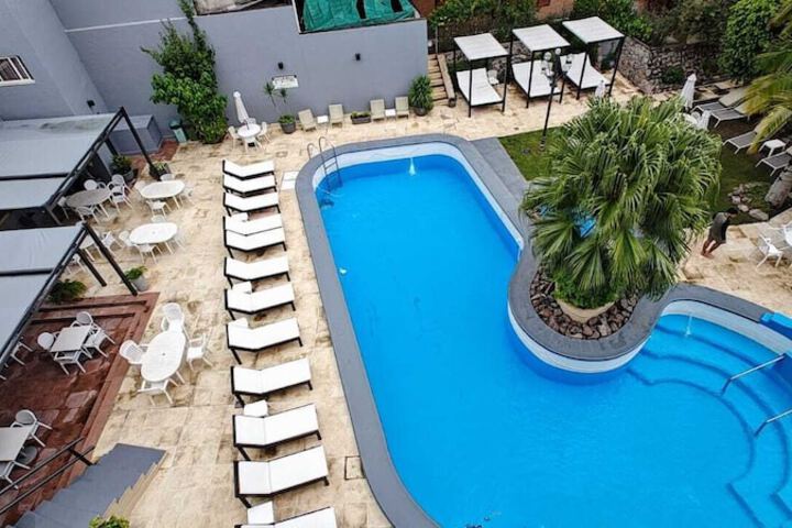 Hotel 18 of 18
