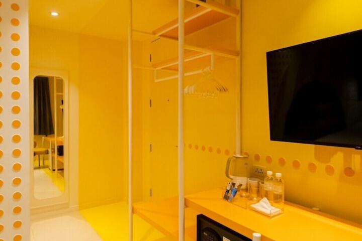 Room 45 of 97