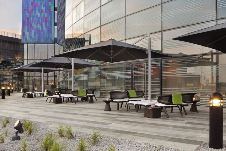 Terrace/Patio 133 of 135