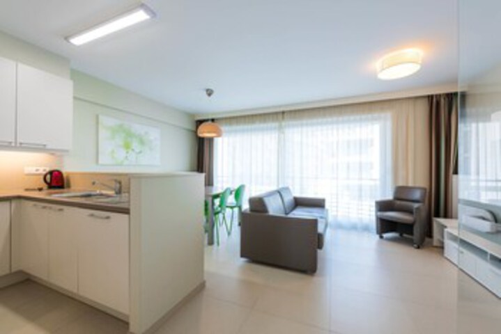 Room 15 of 15