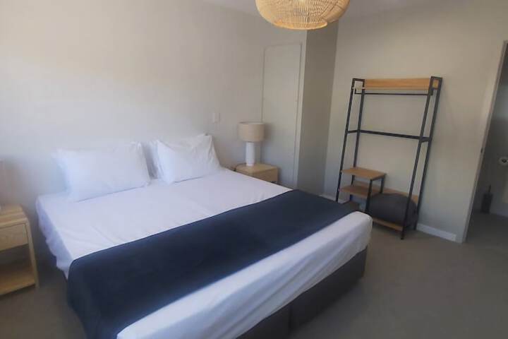 Room 13 of 43