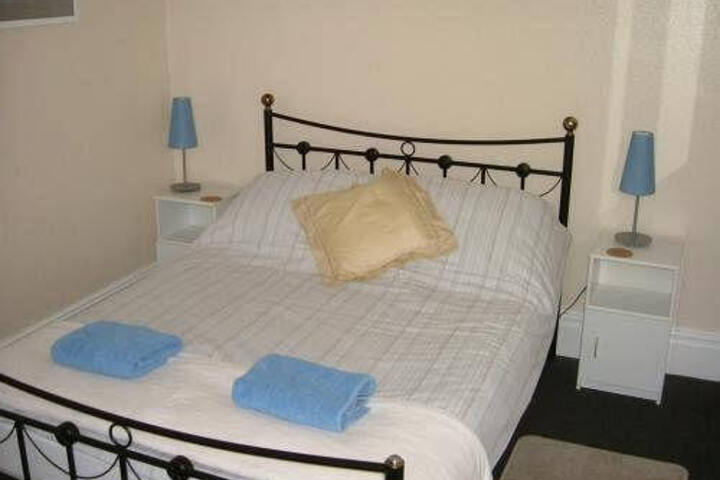 MORAYLAND HOTEL