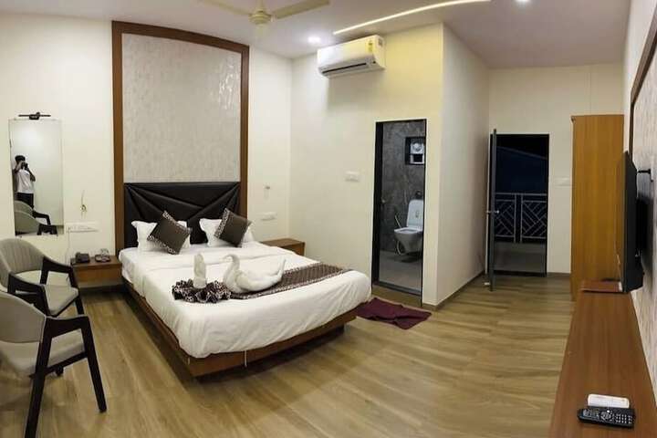 Room 37 of 84
