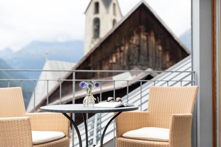General 37 of 83