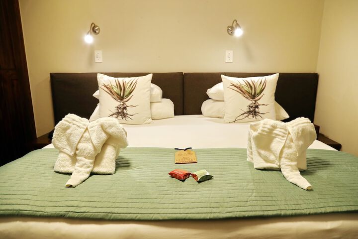 Room 13 of 176