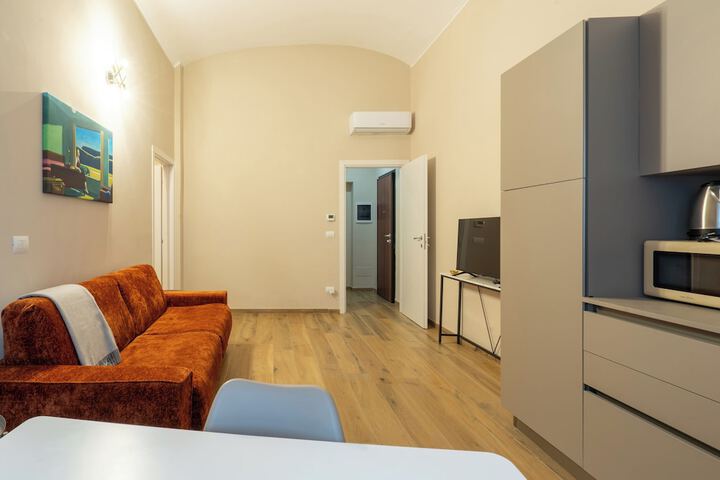 Room 33 of 88
