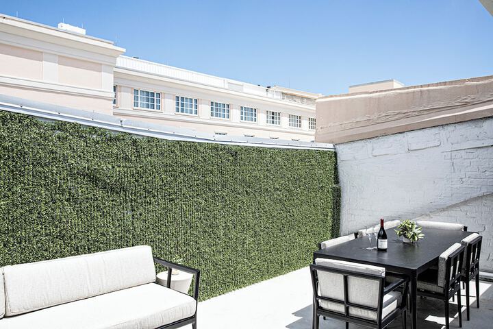 Terrace/Patio 31 of 59