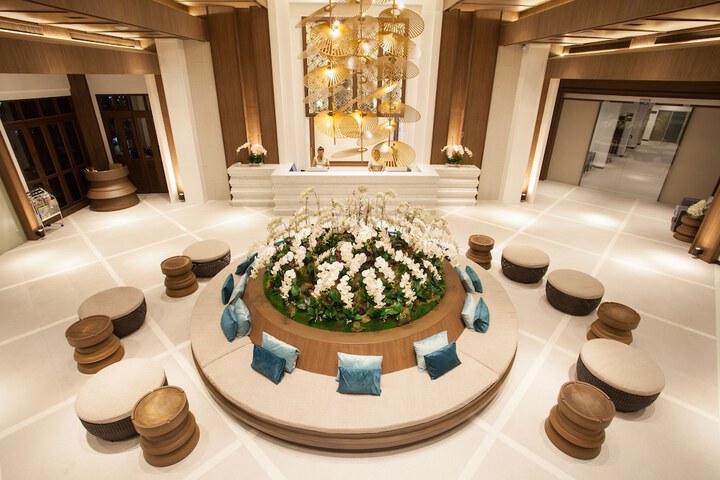 Guest Lobby
