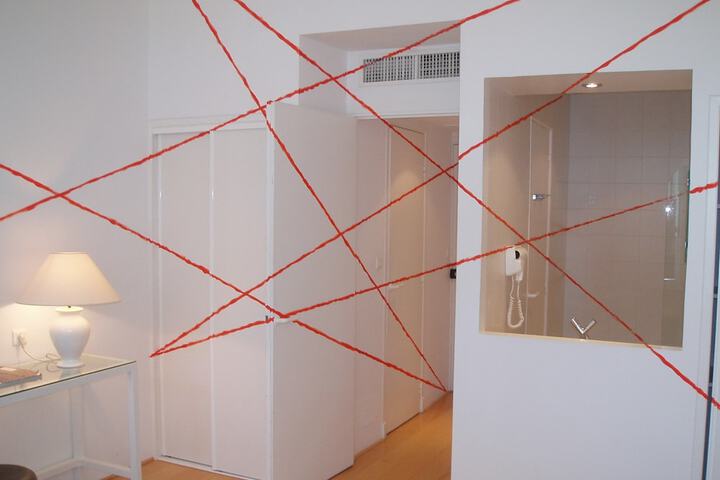 Room 33 of 74