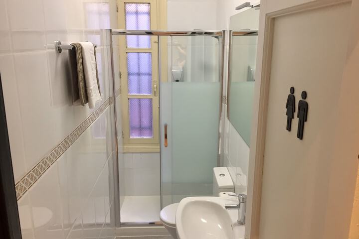 Room 11 of 47