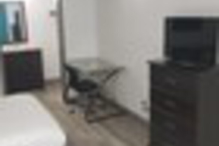 Room 17 of 96