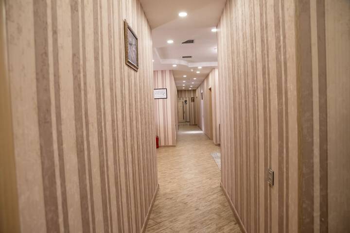 Ballroom/Hall 36 of 36