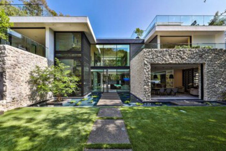 Hotel 12 of 41