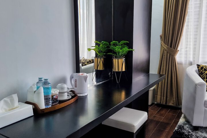 Room 34 of 50