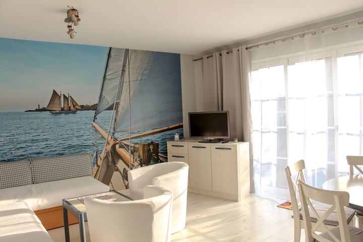 Room 44 of 86