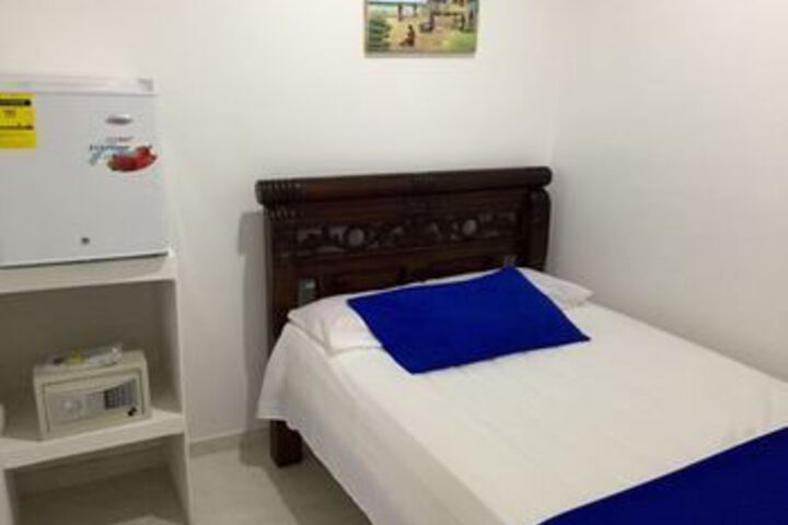 Room 16 of 35