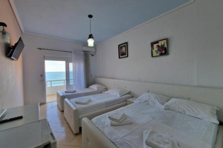 Room 70 of 75