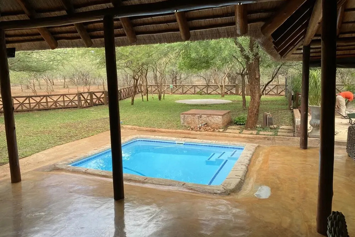 Pool 12 of 27