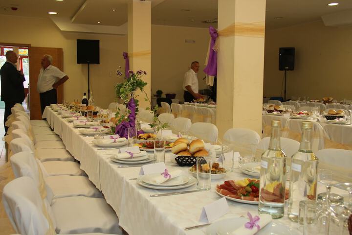 Wedding/Banquet 25 of 31