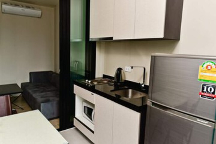 Room 12 of 29