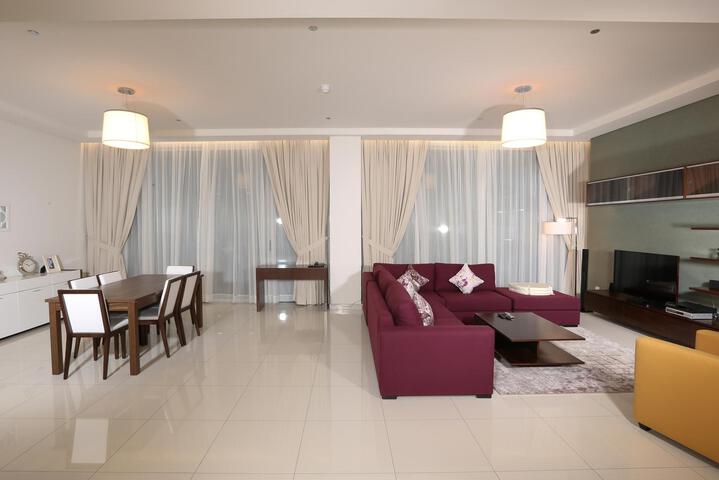 Room 3 of 5