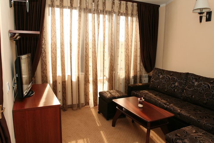 Room 40 of 93