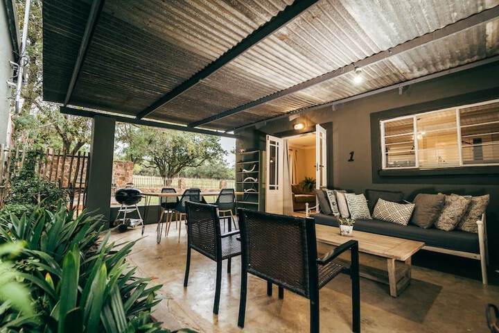 Terrace/Patio 104 of 242