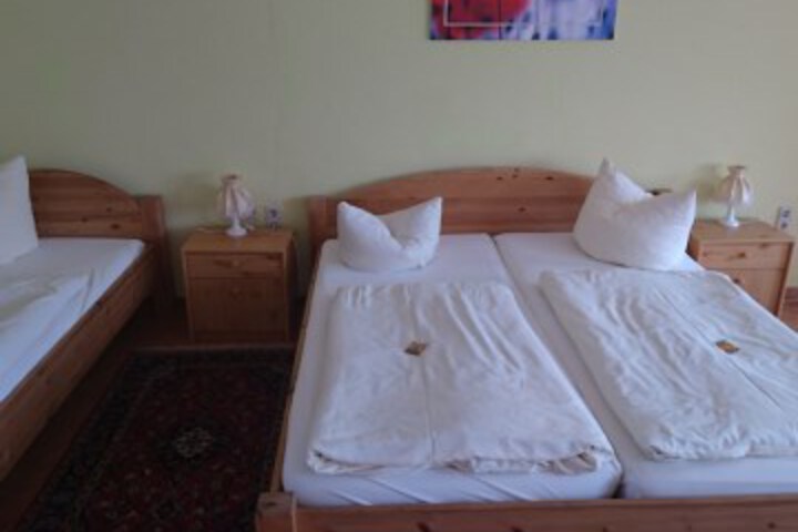 Room 7 of 53