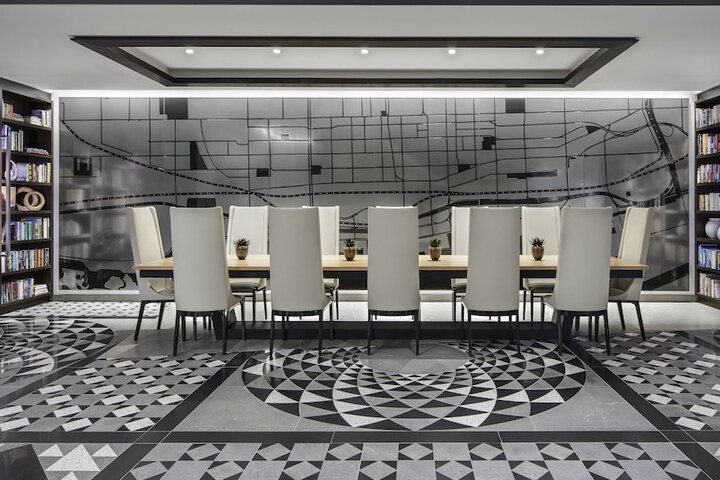 Hotel Interior 152 of 179