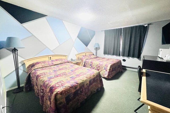 Room 3 of 15