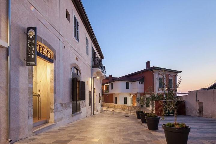 Casa Mespilea