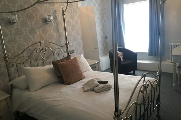 Room 9 of 46