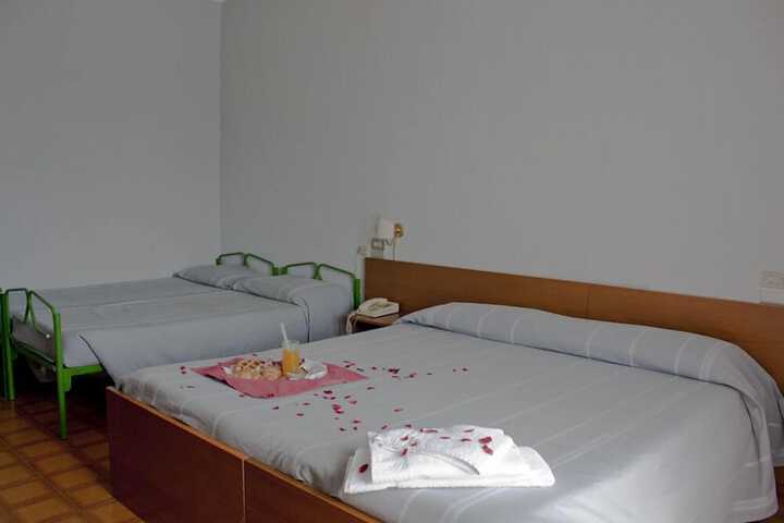 Room 7 of 29