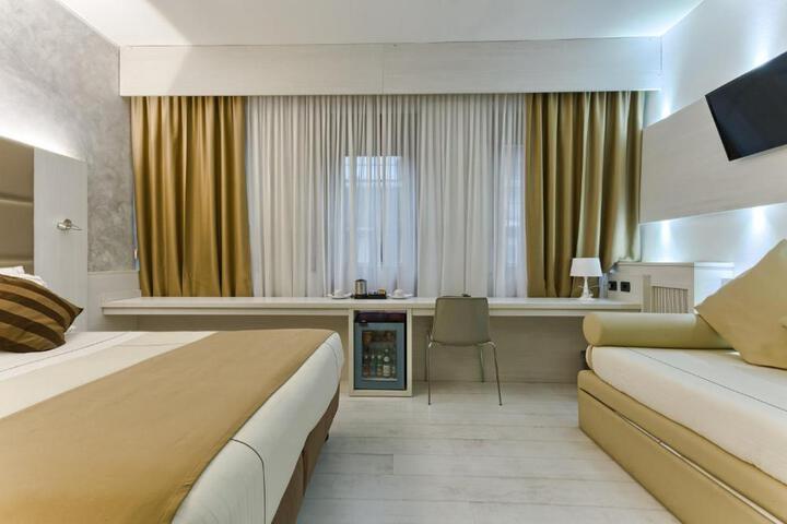 Hotel 9 of 23